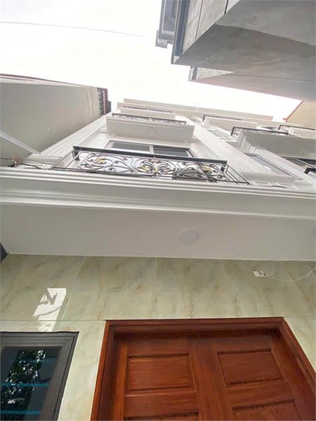 Bán nhà đường Văn Tiến Dũng - Phú Minh 33m2 5 tầng giá hơn 5 tỷ 